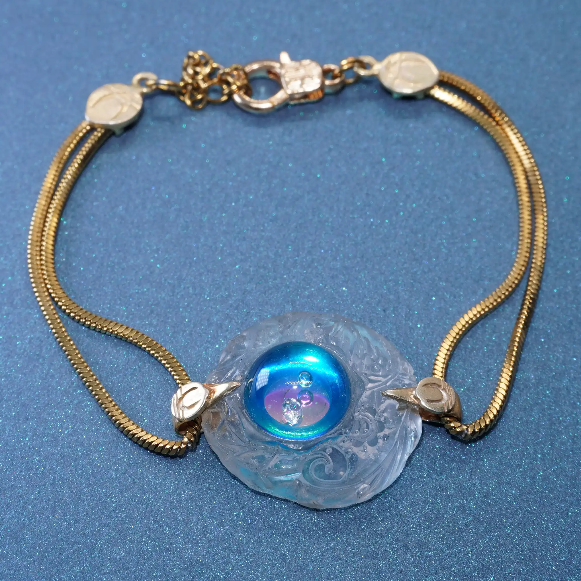 átlátszó karkötő1