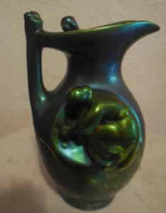 04fb606e 7762 4381 b7bb 57a9e8873de2