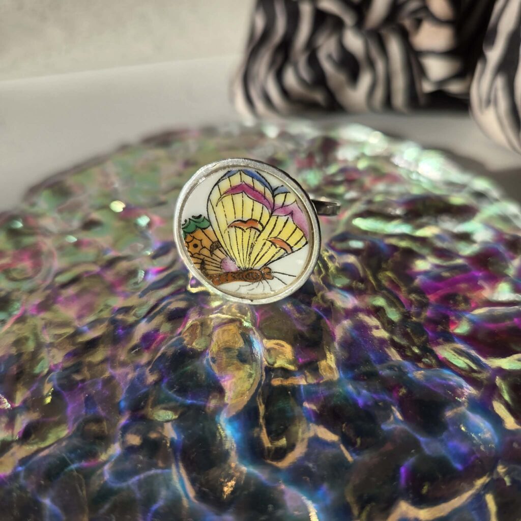 645683814 2379857982481151 257694456019408408 n