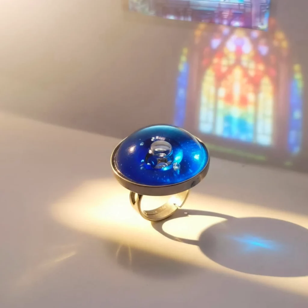 rózsák tere templomának üvegéből iparművész ékszer4